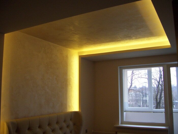 Подсветка потолка светодиодными лентами