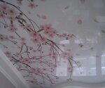 фотопечать на натяжном потолке сакура